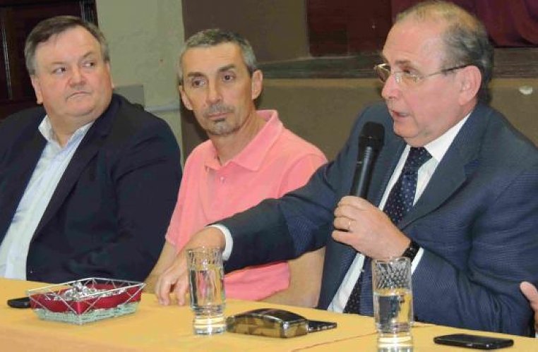 Construirán una pista de atletismo en San Cristóbal