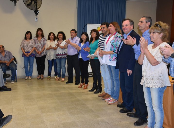 Michlig entregó fondos en Ceres, San Cristóbal y Huanqueros