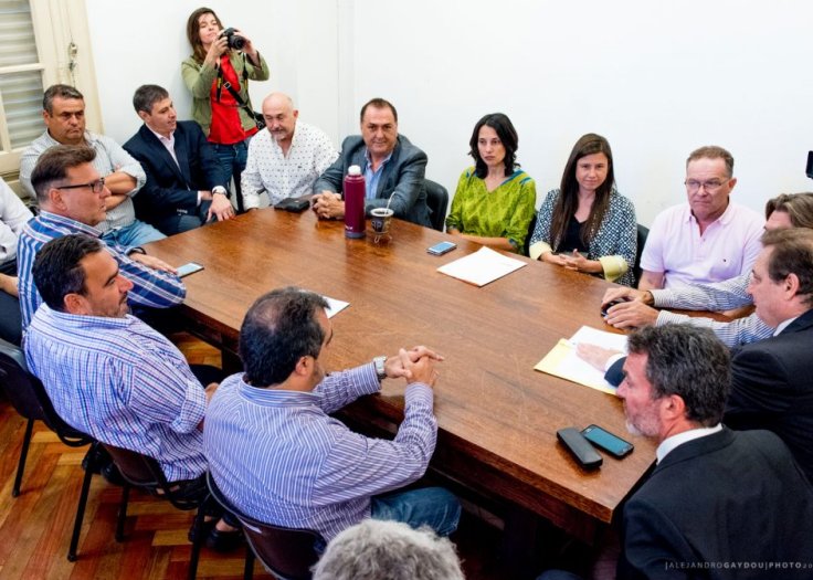 Se abrió el diálogo entre FESTRAM y los Intendentes