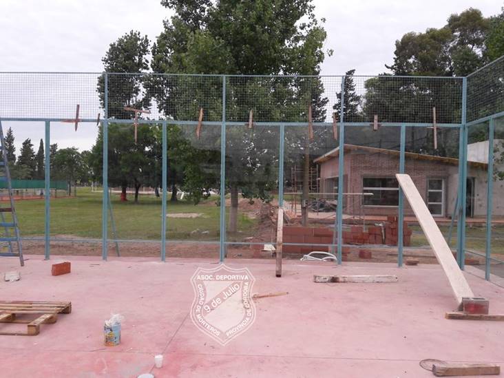 9 de Morteros inaugura la nueva cancha de blindex