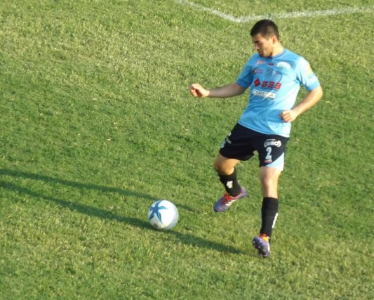 9 de Julio cortó a Marcolini, Darío González, Leichner y Moretti