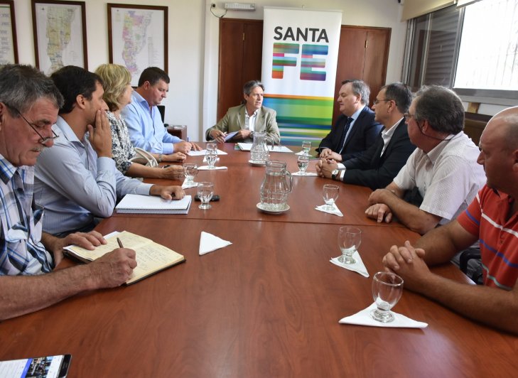 Firmaron convenios para obras de desagües pluviales