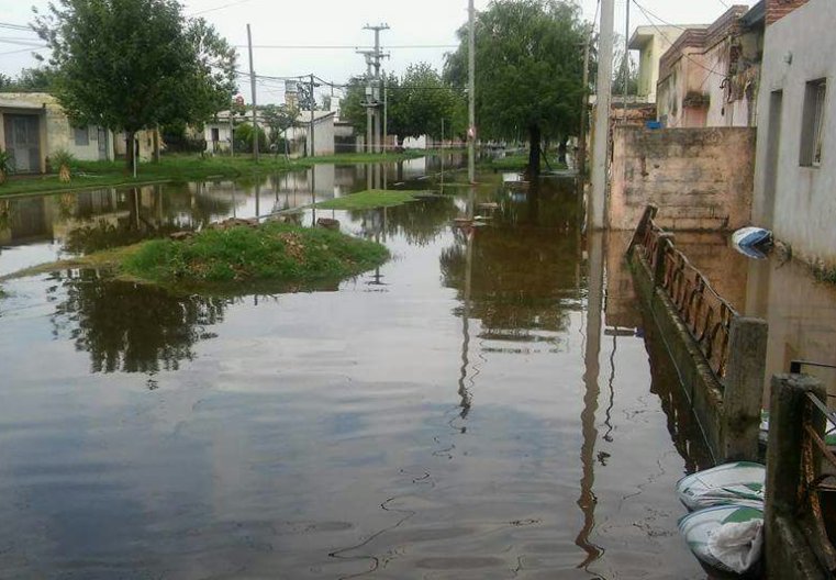 Schiaretti envia 500 mil pesos a Porteña y Freyre por las inundaciones