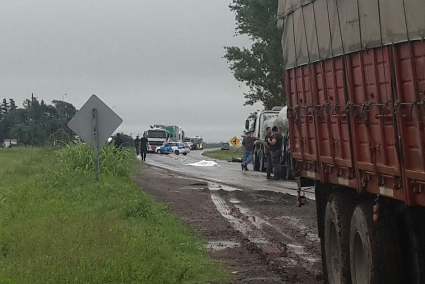 Sunchales: Falleció un motociclista al chocar con un camión