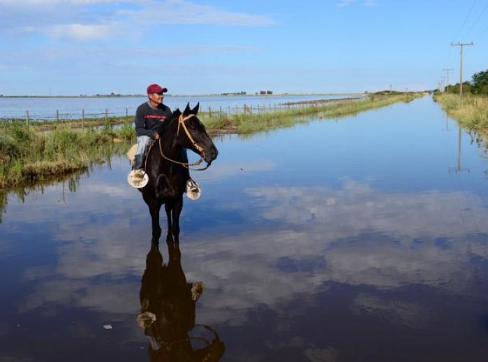 Piden ayuda para los trabajadores afectados por inundaciones