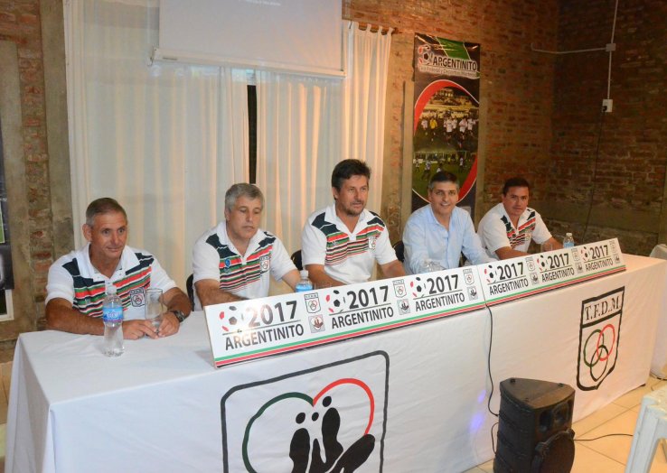 Tiro presentó el Argentinito 2017