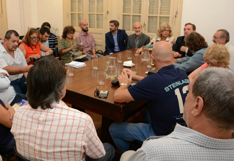 Se realizó la primera reunión paritaria con los docentes de Santa Fe