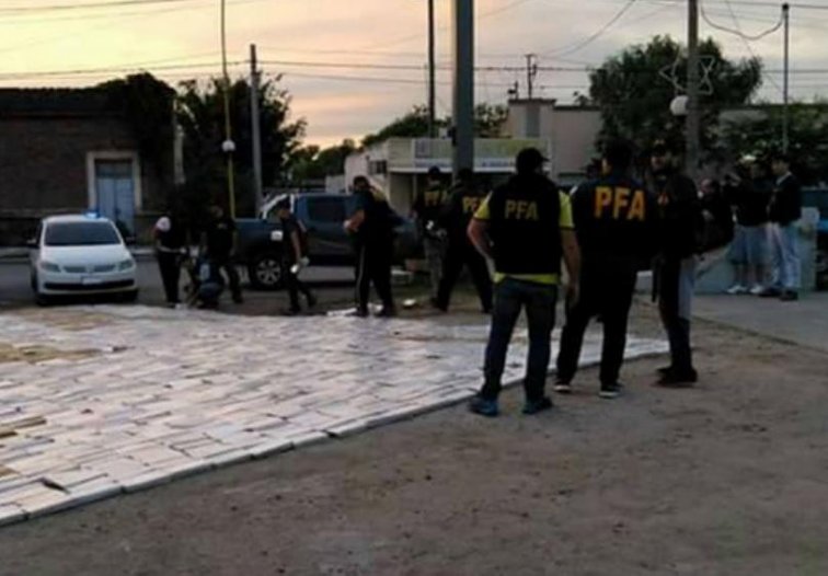 Incautaron unas 2,5 toneladas de marihuana en Laspiur