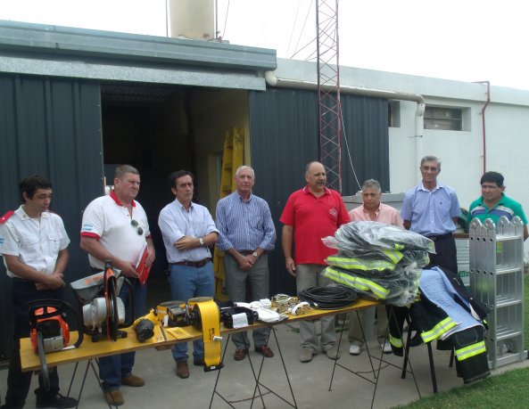 Bomberos de Suardi recibieron un importante subsidio provincial