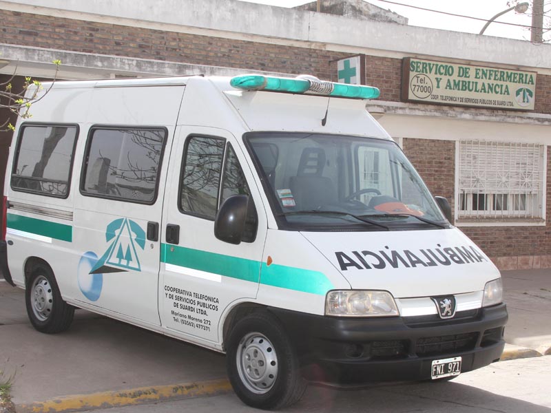 Suardi: Motociclista grave al ser impactado por un auto