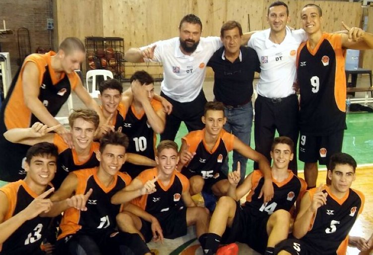 Villa María ganó el cuadrangular U 17