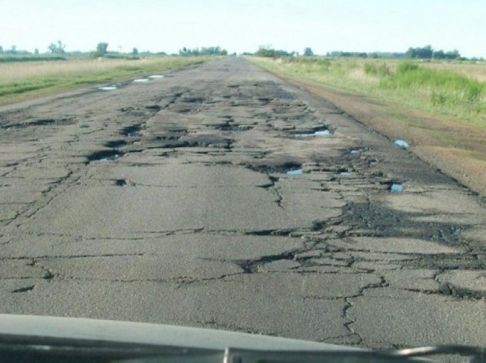 Fuerte cruce entre Michlig y Sartín por el estado de las rutas