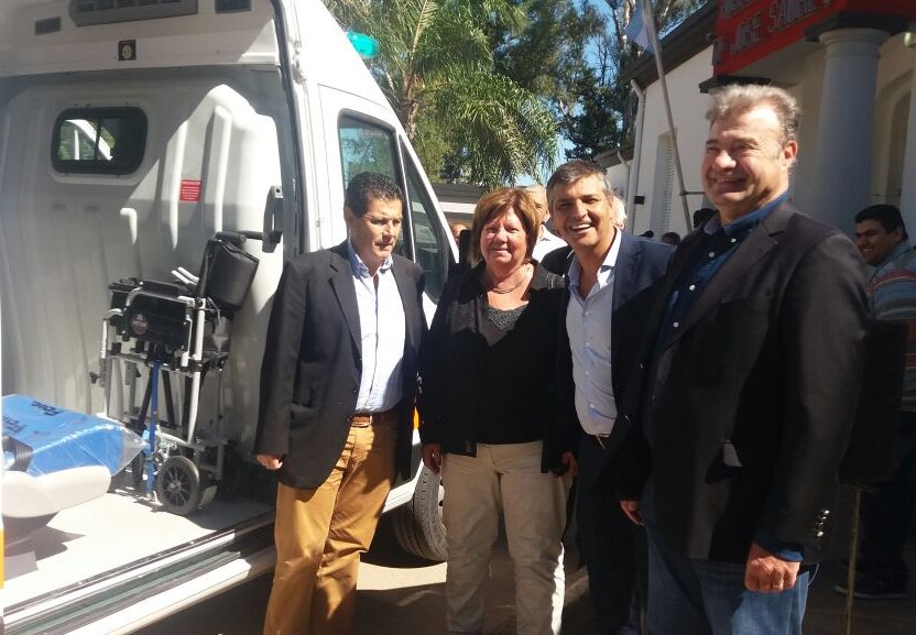 Fortuna entregó una ambulancia al Hospital de Morteros