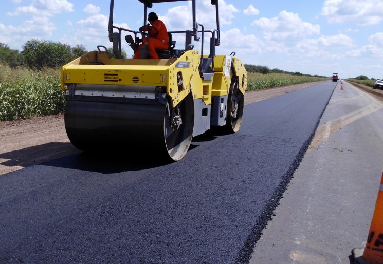 Sigue avanzando la repavimentación de la Ruta 17 