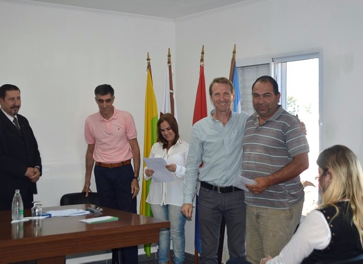 Entregaron aportes a emprendores de Sunchales