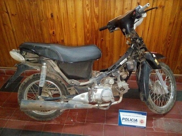Recuperan una moto sustraída en Brinkmann