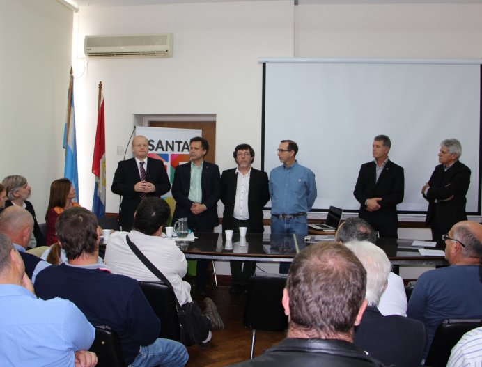 Santa Fe presentó el Programa Apícola Provincial