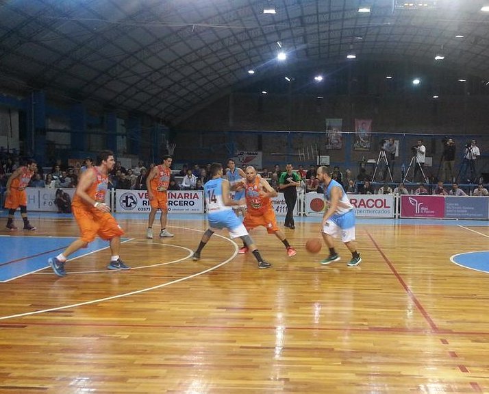 Cordobesa: 9 de Rio Tercero aplastó al 