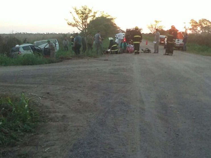Varios lesionados en un accidente en zona rural de Brinkmann