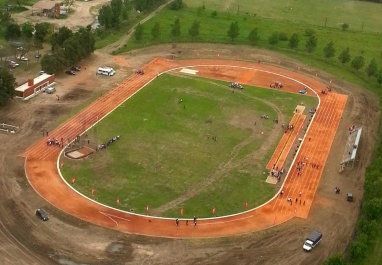 Construirán una pista de atletismo en San Cristóbal
