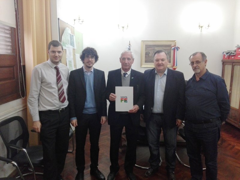 Suardi recibió más de 800 mil pesos para la fuente de Plaza San Martín