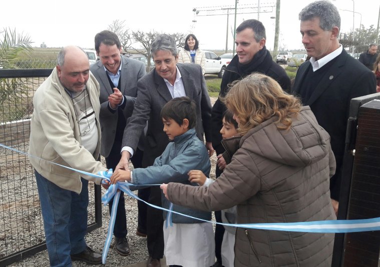 Garibay visitó localidades del departamento Castellanos