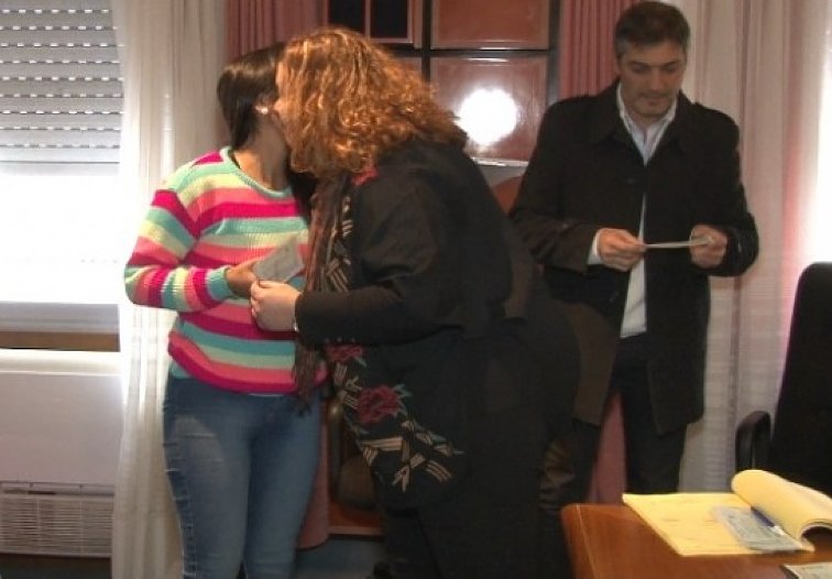 Entregaron becas a estudiantes de Morteros