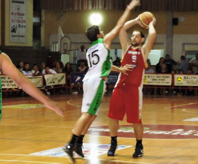 Sportivo movió el tablero: Cortó a Rigada y llega Cardani