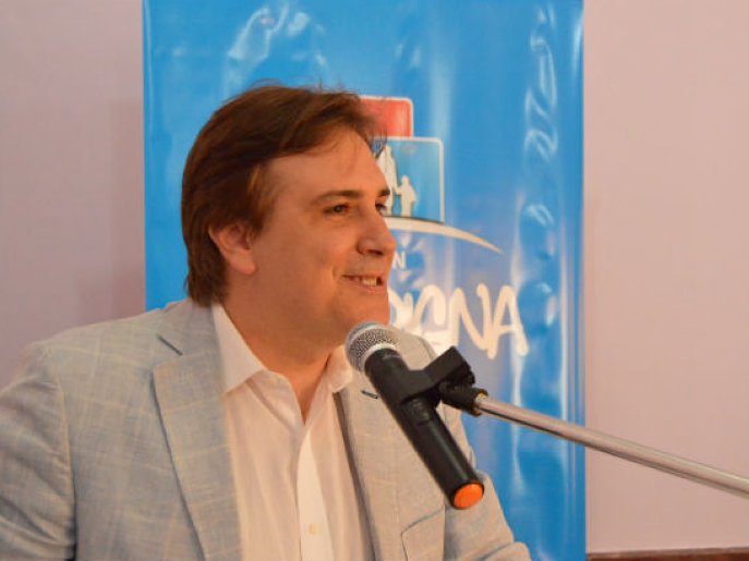 Brinkmann: Firmaron convenio para mejorar el sistema cloacal