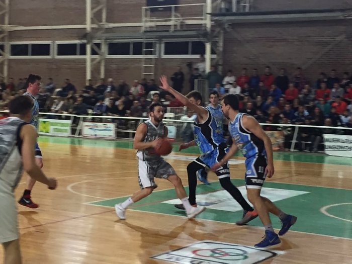 Interasociativo: Tiro se puso match point