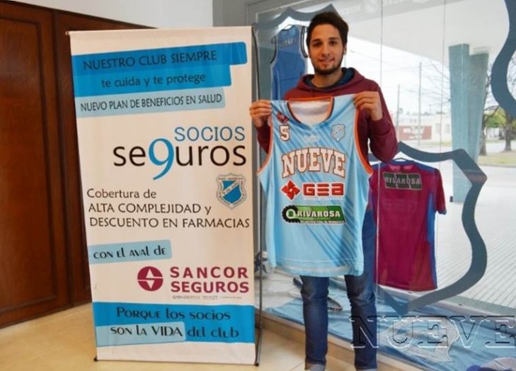 Todo cerrado: Tomás Acosta firmó con 9 de Julio