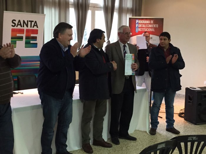 Suardi: Entregaron subsidios y firmaron convenios