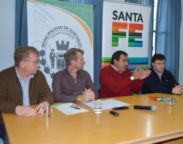Sunchales: Firmaron un convenio para obras en el Bo. Cooperativo