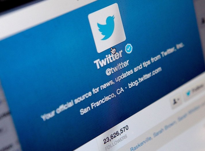 Brinkmann: Foro juvenil para debatir los riesgos de las redes sociales