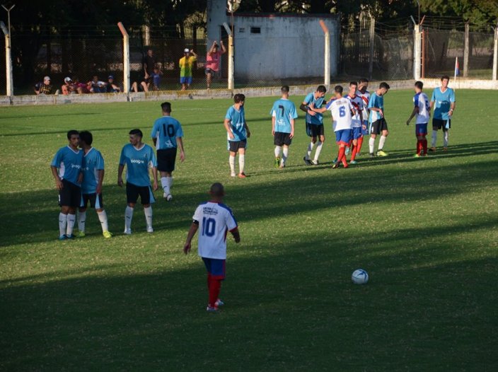 La Liga: San Jorge, Granaderos y El Trébol son líderes en la B