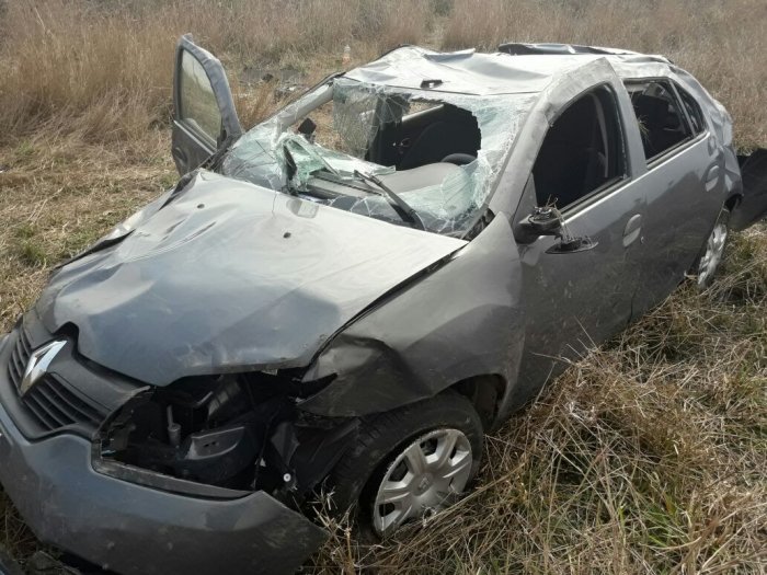 Un automovilista volcó en Constanza