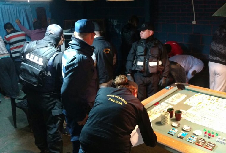 Operativo por juegos de azar en un local de Brinkmann