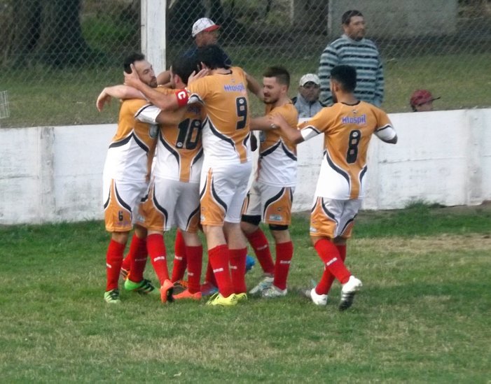 La Liga: Lideran Sp. Belgrano y Juniors
