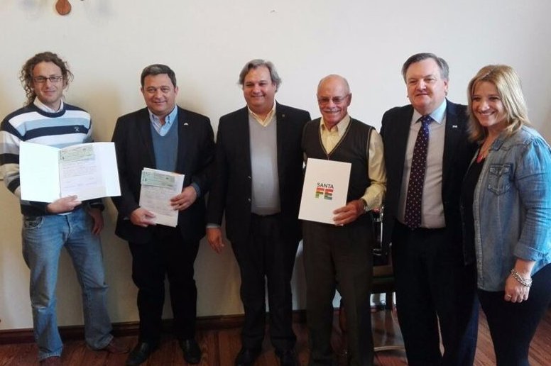 Entregaron aportes a comunas del departamento