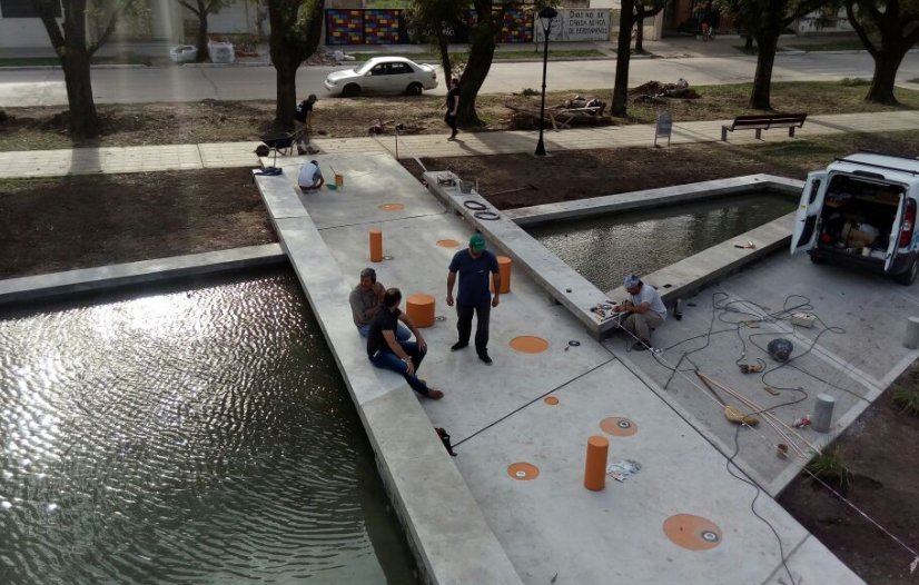 Suardi: Inauguran la imponente fuente de Plaza San Martín