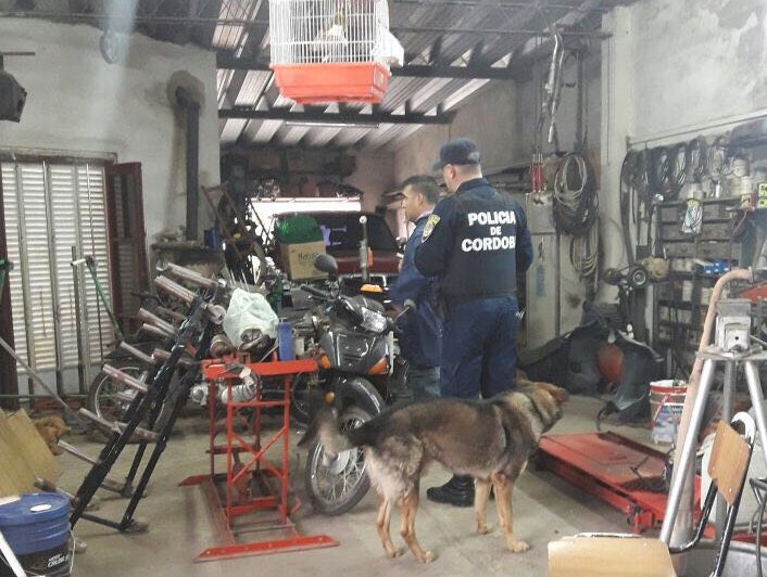 Allanaron un taller mecánico de Brinkmann