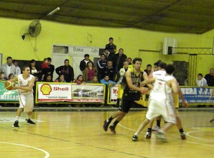 Noroeste: Ganaron Central y el Atl. Tostado