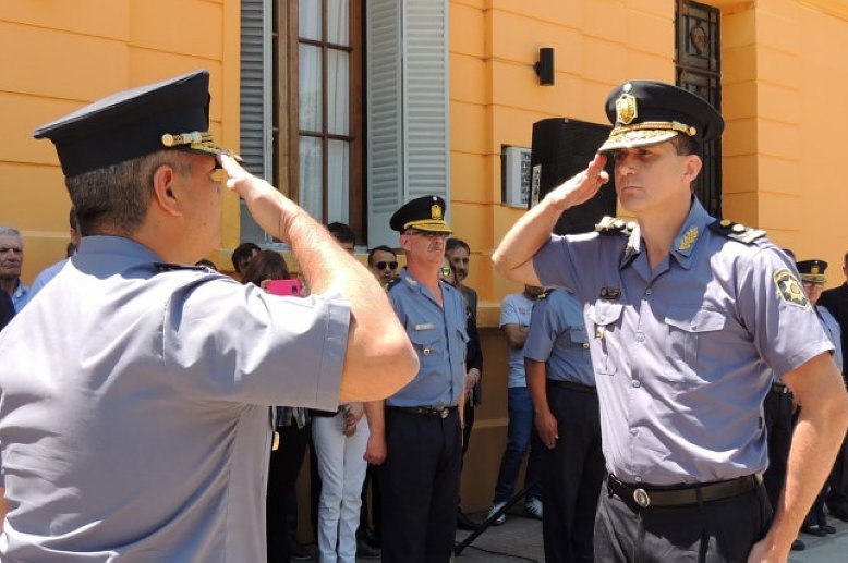 El Comisario Ariel Pérez asumió como jefe de la UR XIII