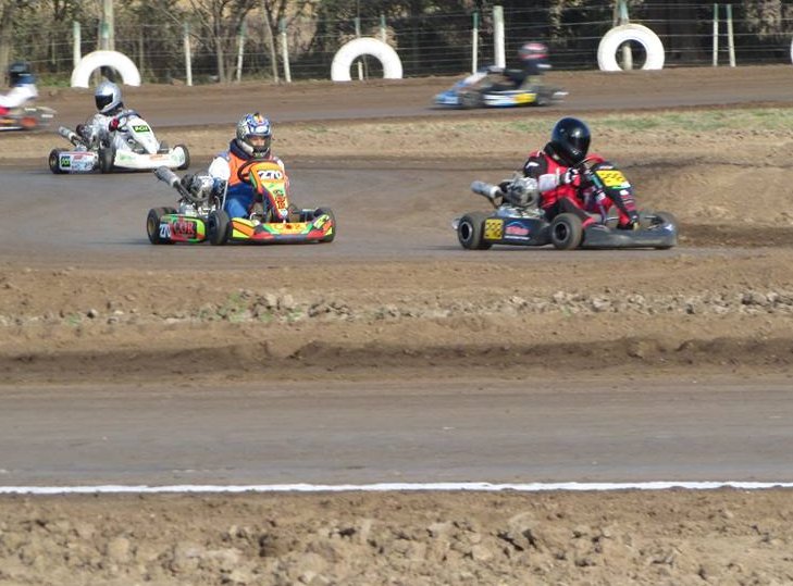 El Karting del Este corrió en Las Varillas