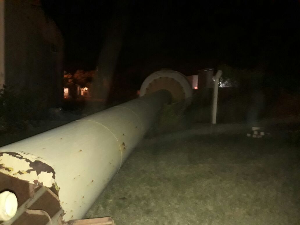 Suardi: El viento derribó el viejo tanque de agua potable