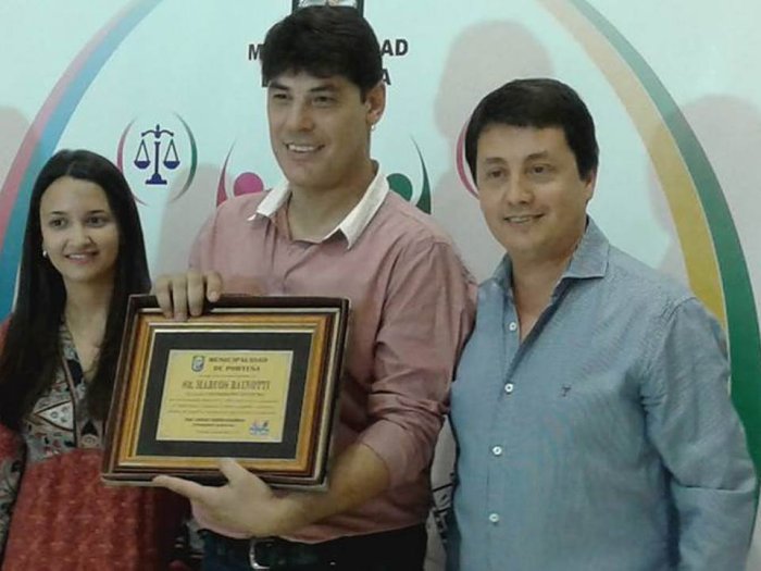 Porteña: Realizaron reconocimiento a Marcos Bainotti