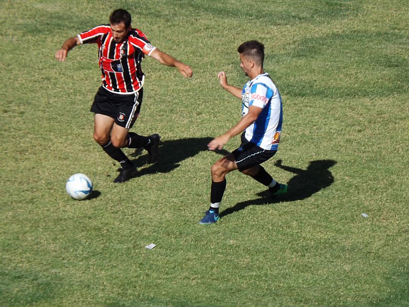 La Liga: 9 de Freyre y Almafuerte volvieron a empatar y hay tercer partido