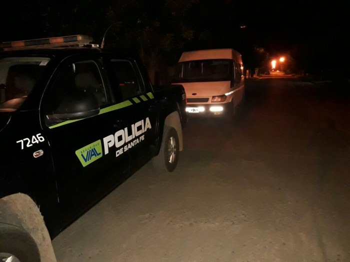 Detuvieron al chofer de una combi alcoholizado