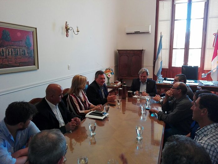 Suardi recibió fondos de Obras Menores