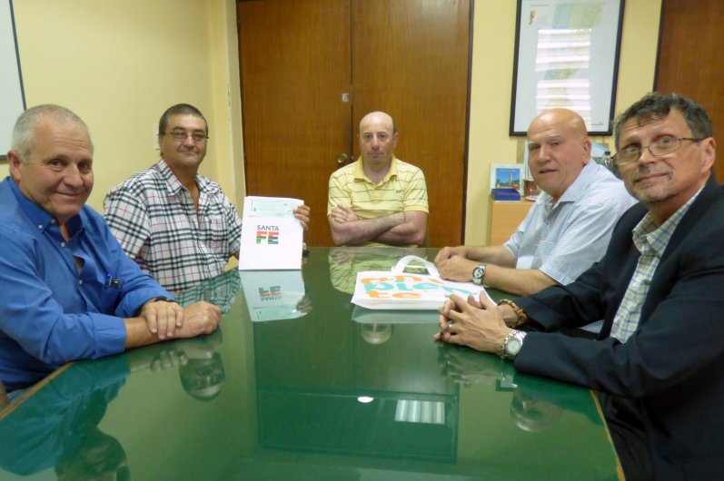 Aporte para reforestar la localidad de Las Palmeras